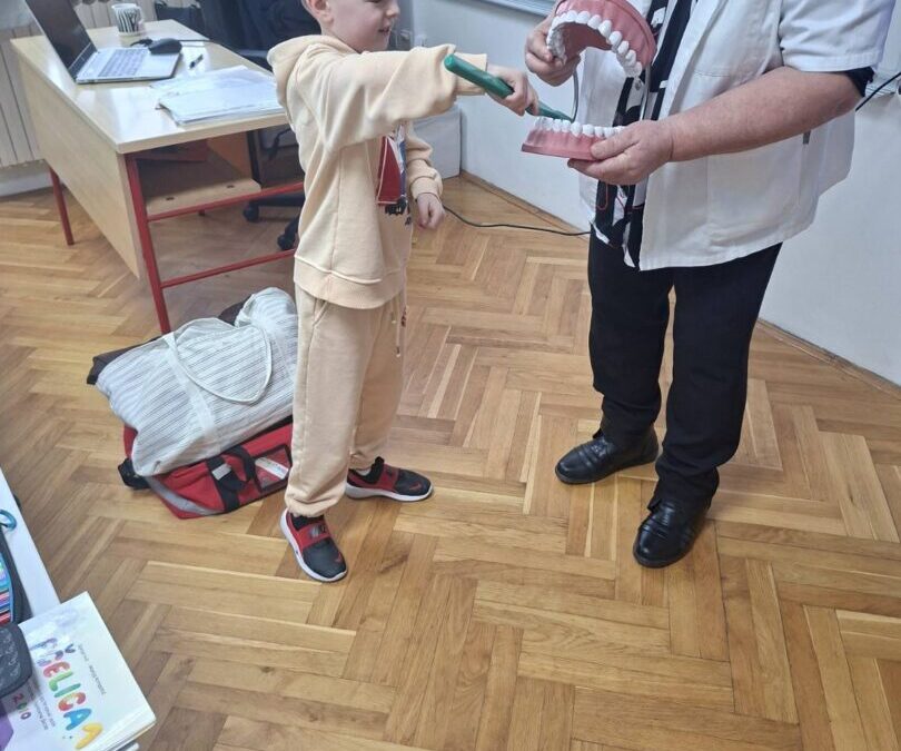Prvašići u PŠ Kuševac učili o zubnoj higijeni