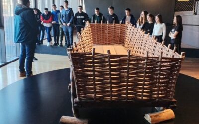 Mladi arheolozi u Muzeju vučedolske kulture